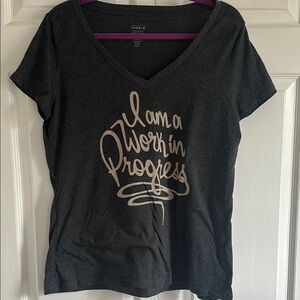 Torrid Women's Dark Gray V-Neck Graphic Tee EUC